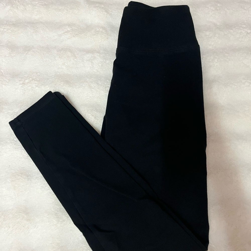 Hollister Ultra High Rise Black Leggings (S)